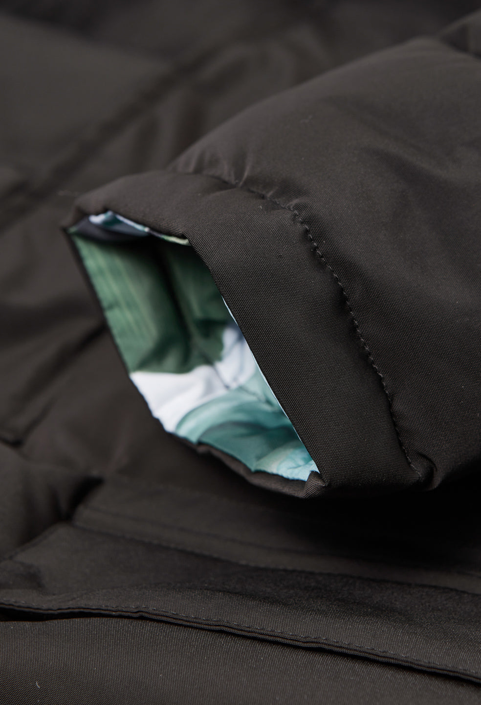 ABSTRK  Reversible Trench Puffer Jacket